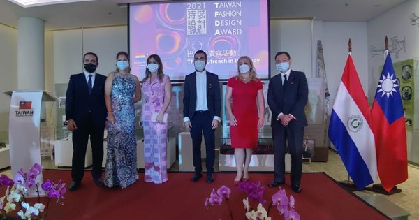 La Nación / Paraguayo, finalista en concurso de moda