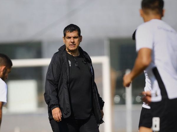 Enrique Landaida cumple: Olimpia entrena desde las 8:00 - Olimpia - ABC Color