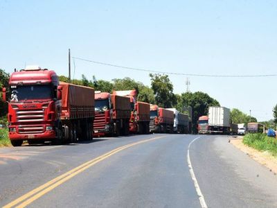 DINATRAN contrató consultora privada para estudiar precio mínimo de flete de camioneros