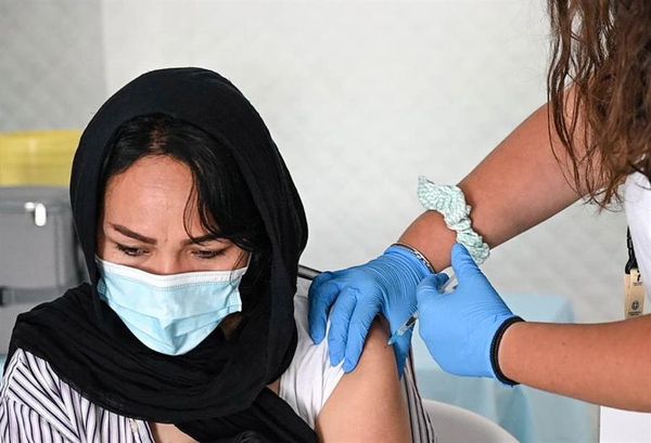 El personal sanitario de Grecia protesta contra la vacunación obligatoria - Mundo - ABC Color