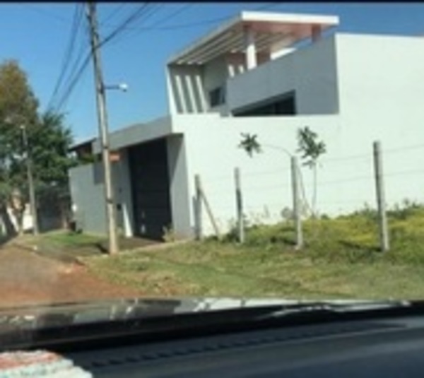 Allanamientos en Asunción y CDE por caso de megacarga de cocaína - Paraguay.com