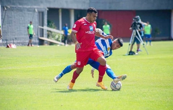 EL ROJO ESTEÑO VISITA AL “PRÓCER” EN EL BARRIO PALOMAR