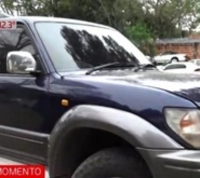 Vehículo robado fue modificado con partes de otro auto - Paraguay.com