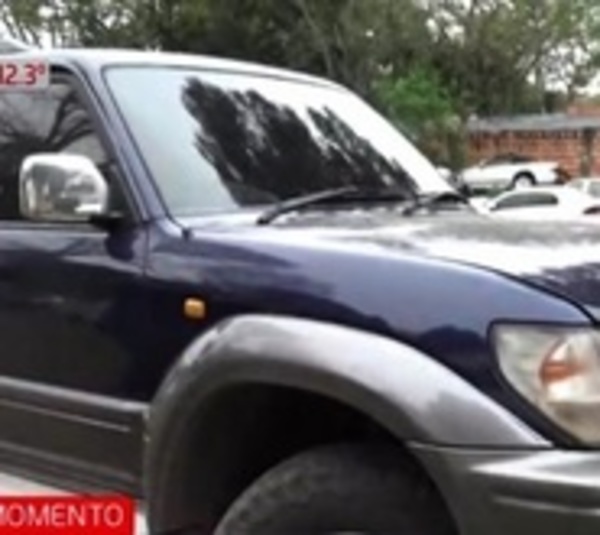 Vehículo robado fue modificado con partes de otro auto - Paraguay.com