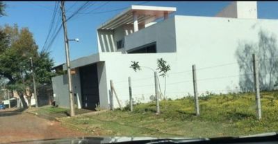 Allanamientos simultáneos en Asunción y Ciudad del Este por megacarga de cocaína