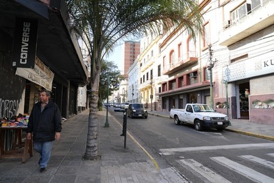 Revitalización de centro histórico de Asunción debe ofrecer un programa 'gubernamental y civil', dice empresario gastronómico