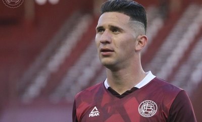 Morel, la 'roca' del Lanús puntero del fútbol argentino