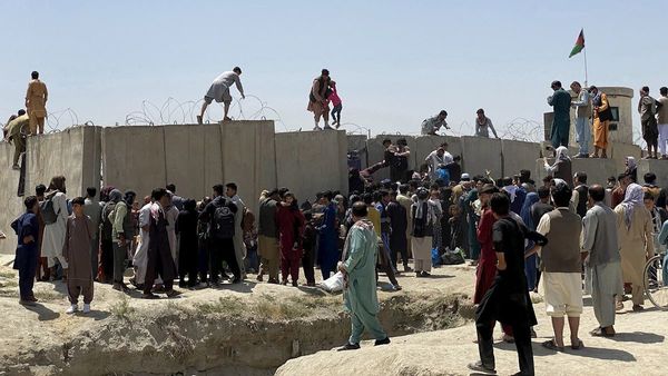 Varios muertos y heridos en dos explosiones cerca del aeropuerto de Kabul