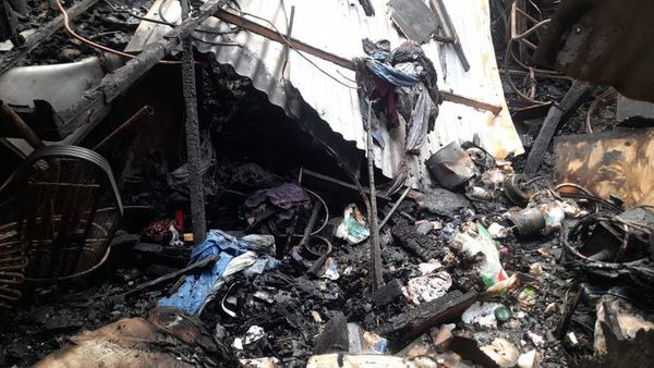 Damnificados por incendio solicitan ayuda en Loma Plata - Nacionales - ABC Color