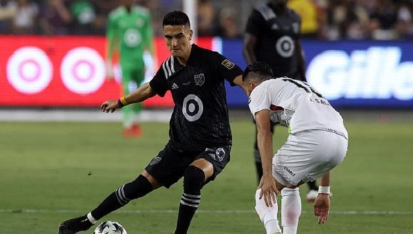 Grito homofóbico detiene el "Juego de las Estrellas"