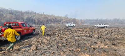 Lluvias ayudaron a extinguir totalmente el incendio en el Parque Cerro Corá