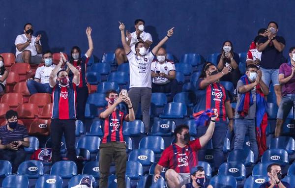Vuelta del público a estadios: Pasos para generar tu carnet digital