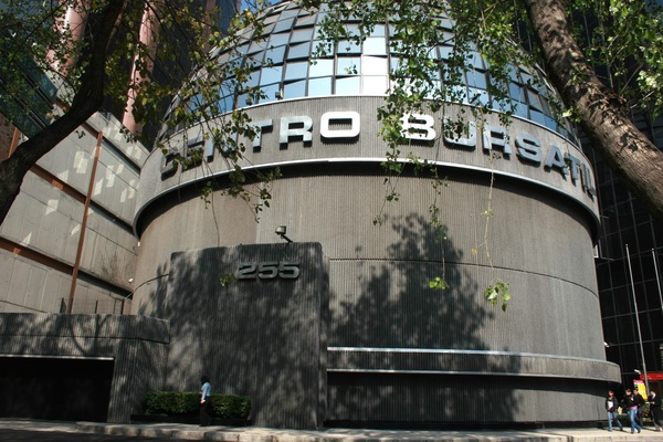 La Bolsa mexicana pierde un 0,1 % debido a un ajuste de mercado - MarketData