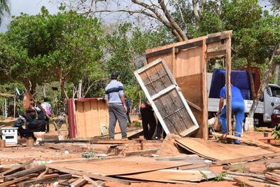 Invasores fueron expulsados de una propiedad privada en Luque - Nacionales - ABC Color