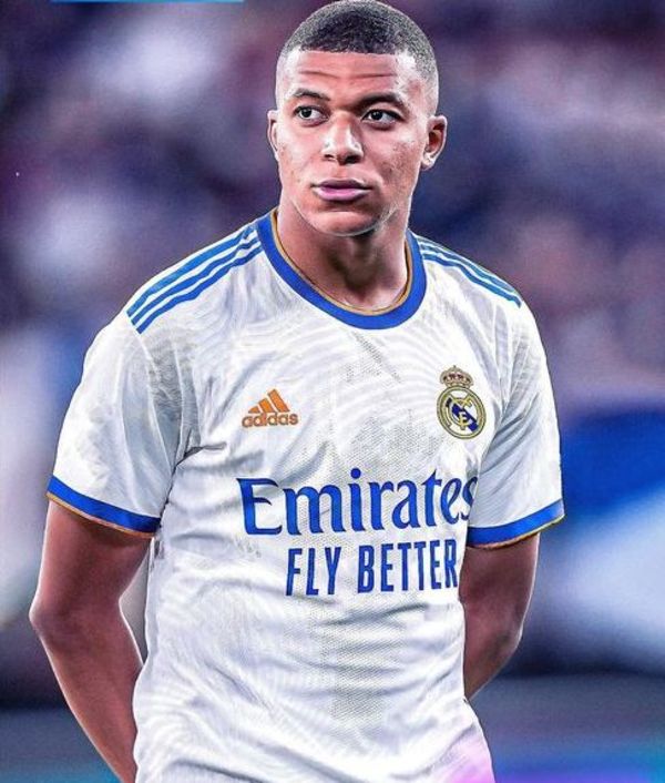Según Marca, en horas Mbappé sería anunciado como nuevo jugador del Real Madrid