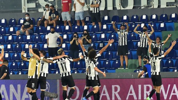 Habilitan carnet del "Hincha Seguro" para retorno a estadios