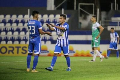 El 12 de Octubre golea al Atlético Mil Palos y avanza en la Copa Paraguay