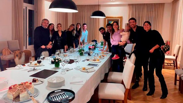 Fiesta en Olivos: Imputan al presidente argentino, su esposa y a los invitados por violar normas contra el COVID-19