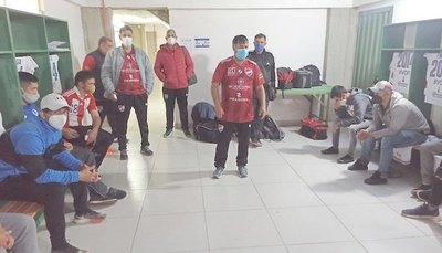 Crónica / “TODO HACEMOS POR AMOR A LA CAMISETA”