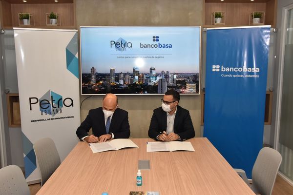 Banco Basa firma alianza para la financiación de viviendas en el edificio Petra Tower