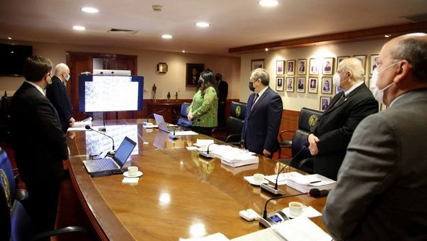 Titular del Congreso cree que cupo en la Corte es para PLRA