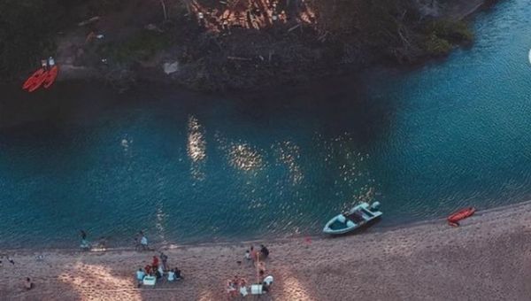 Isla Corateí: un pequeño paraíso en el Paraná, que ofrece gastronomía y espacio para deportes