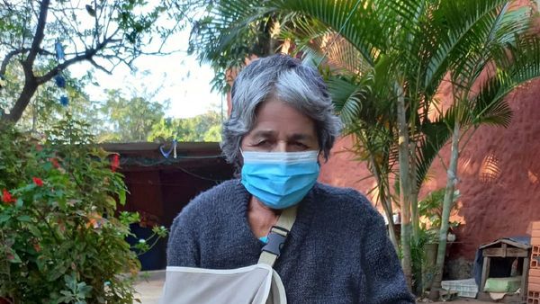 Cayó de un micro, empresa le dio G. 25.000 y se borró