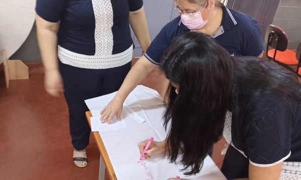 Docentes de Hernandarias se capacitan para prevenir violencia