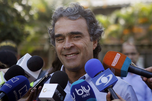 La Fiscalía de Colombia imputa ante el Supremo al exgobernador Sergio Fajardo - MarketData