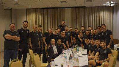 Óscar Vicente Scavone: "Se debe renunciar al campeonato"