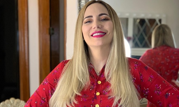 Clara Franco para imitar a Fabi Martínez se puso la peluca y “listo” | Telefuturo