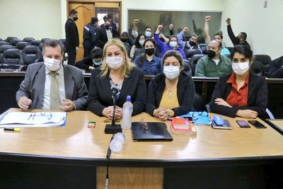 G. 8 millones de multa para María Esther Roa, por violación de cuarentena - ADN Digital