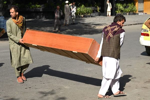 Afganistán: masacre en el aeropuerto de Kabul deja al menos 170 muertos - Mundo - ABC Color