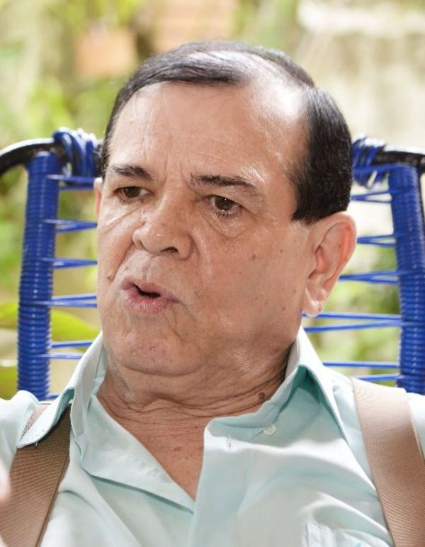 “Representó el humor de las familias paraguayas”, dijo Luis D’ Oliveira sobre fallecimiento de Carlitos Vera - Notas - ABC Color