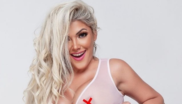 Yenys Olmedo celebró poder tener relaciones dentro del vehículo - Teleshow