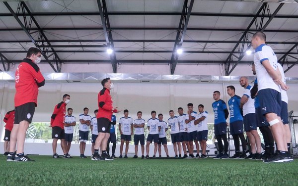 Los 'nuevos' convocados de Eduardo Berrizo en la selección paraguaya