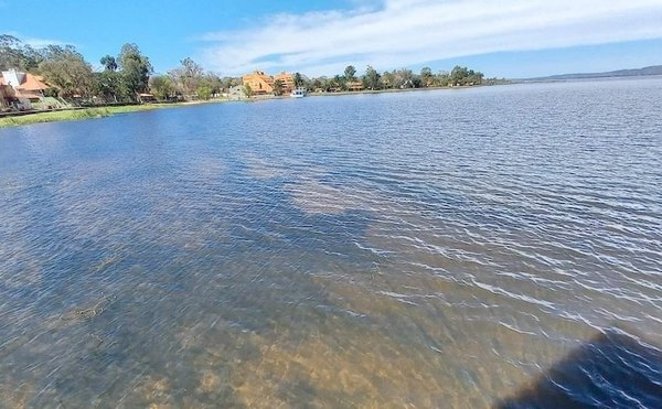 Crónica / El Ypacaraí oiko para uso recreativo