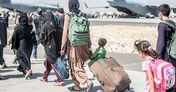 La Nación / Evacuación de Kabul enfrenta “amenazas creíbles” de más ataques