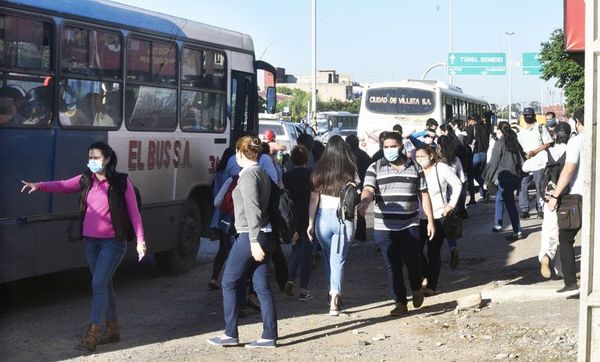 Colectiveros quieren “renunciar” al subsidio y cobrar pasaje más caro - Nacionales - ABC Color