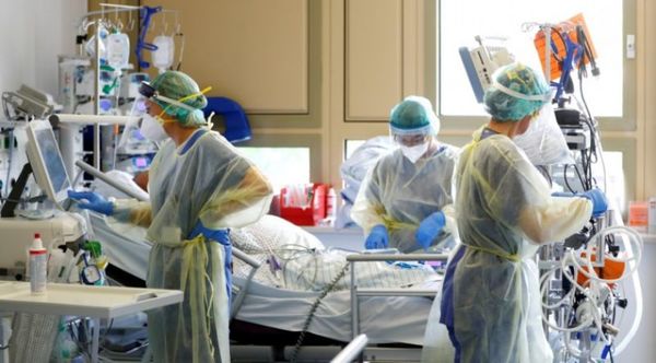 La variante delta del coronavirus dobla el riesgo de hospitalización