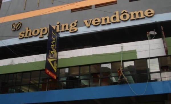 Supuestos guías de turismo ya no podrán ingresar al Shopping Vendome