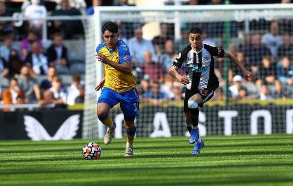 El Newcastle de Miguel Almirón continúa sin ganar en la Premier - Fútbol Internacional - ABC Color
