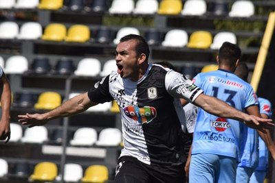 Independiente empata y Tacuary golea al 2 de Mayo en la Intermedia