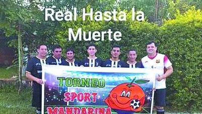 Sport Mandarina,  la liga de los vecinos  solidarios