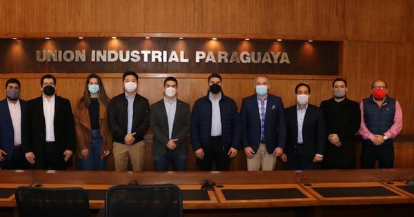 La Nación / “Nenecho” traza hoja de ruta para apoyar economía