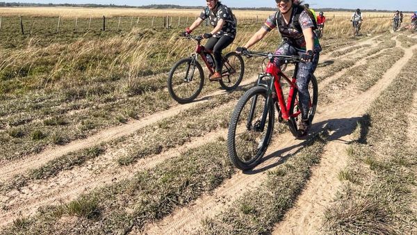 Invitan a un paseo en bicicleta por las vías del tren en Caazapá