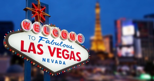 La Nación / Las Vegas vuelve a la vida con un récord de lucro por apuestas