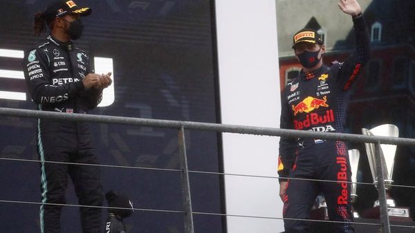 Max Verstappen gana la carrera más corta de la historia