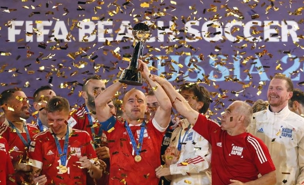 Diario HOY | Rusia logra su tercer título mundial de fútbol de playa