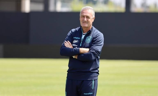 Diario HOY | Ecuador contará con 29 jugadores para triple fecha de eliminatorias